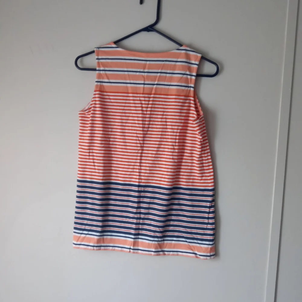 Talbots summer top - Picture 2 of 3